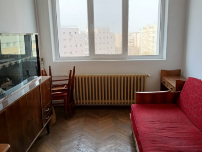 Apartament semidecomandat  3 camere Lujerului