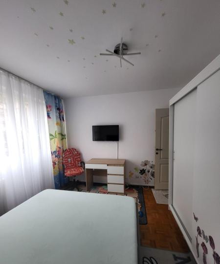 Apartament -2 camere - decomandat - Giurgiului 
