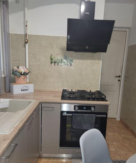 Apartament -2 camere - decomandat - Giurgiului 