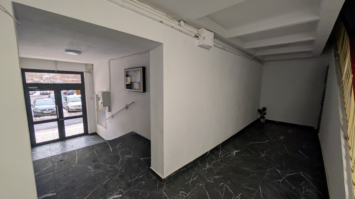 Apartament 4 camere-semidecomandat-zona Oltenitei / Brancoveanu