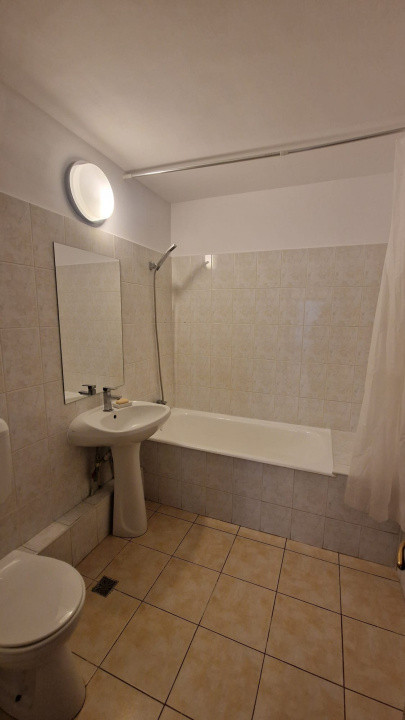 Apartament 2 camere -de inchiriat- decomandat- ultracentral- zona Unirii