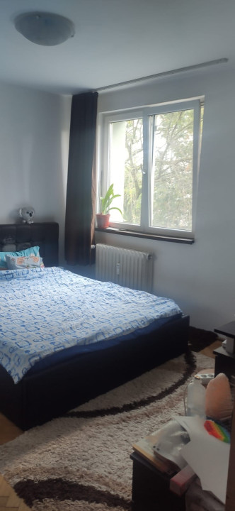 Apartament 3 camere MOBILAT/UTILAT 10 minute metrou - COSTIN GEORGIAN 