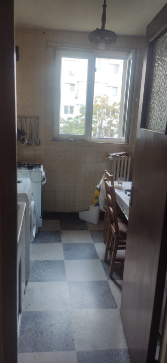 Apartament 3 camere MOBILAT/UTILAT 10 minute metrou - COSTIN GEORGIAN 