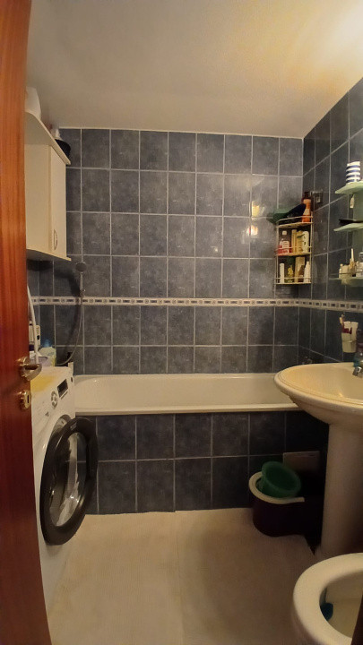 Apartament-3-camere-APARATORII-PATRIEI-LA-5-MINUTE-DE-METROU