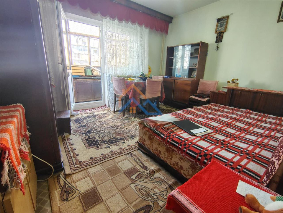 APARTAMENT 3 CAMERE SEBASTIAN PARC
