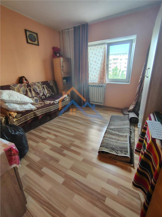 APARTAMENT 3 CAMERE SEBASTIAN PARC