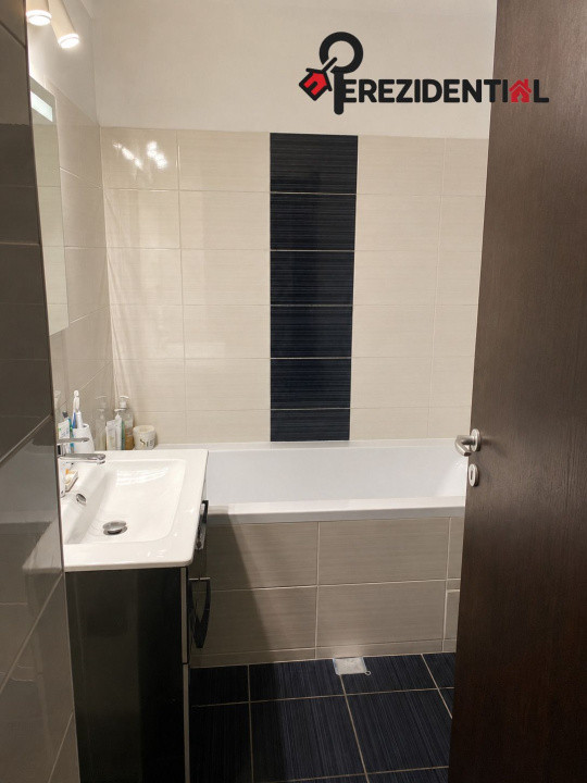 APARTAMENT 2 CAMERE PARC SEBASTIAN CU LOC PARCARE
