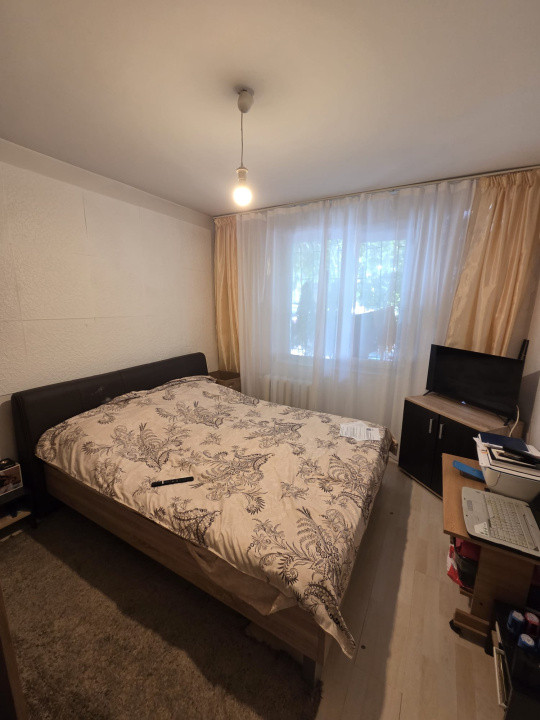 Apartament-de vanzare-2 camere-semidecomandat-zona Soseaua Oltenitei