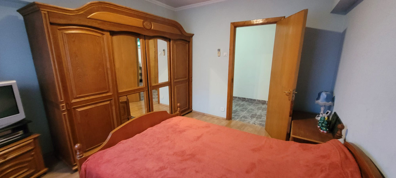 Apartament-de vanzare-4 dormitoare-zona Pacii-Iuliu Maniu