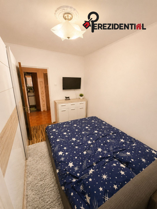 Apartamnet - 3 camere - decomandat - Tineretului 