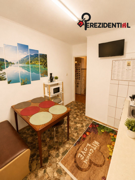 Apartamnet - 3 camere - decomandat - Tineretului 