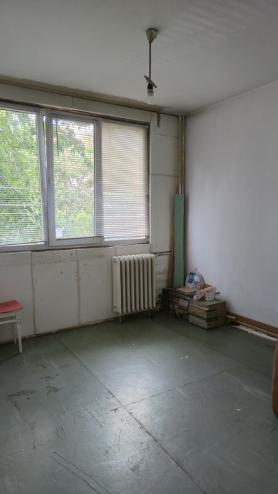 Apartament 3 camere  decomandat – Drumul Taberei