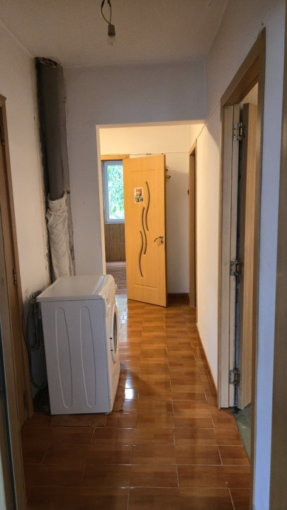 Apartament 3 camere  decomandat – Drumul Taberei