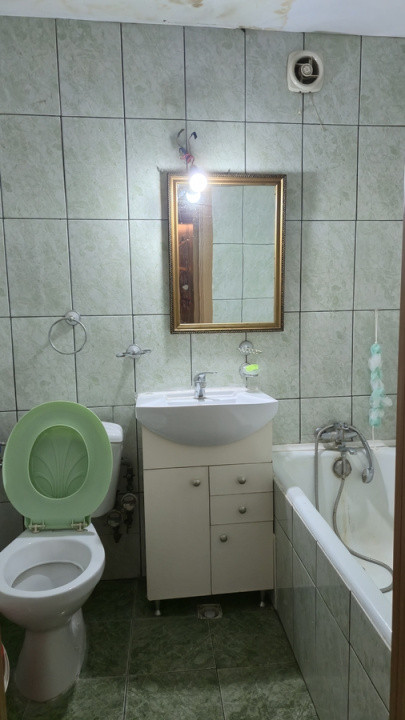 Apartament 3 camere  decomandat – Drumul Taberei