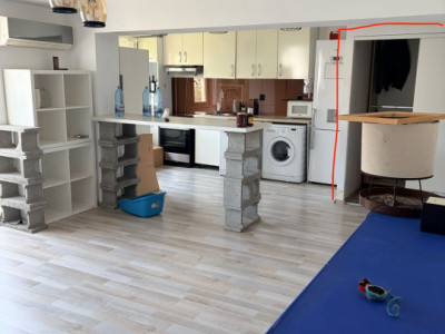 Apartament - 3 camere - semidecomandat - Tineretului 