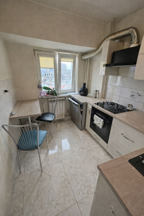 Apartament 3 camere  decomandat – Decebal