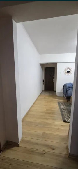 Apartament 3 camere-de vanzare- zona Calea Calarasilor / Unirii