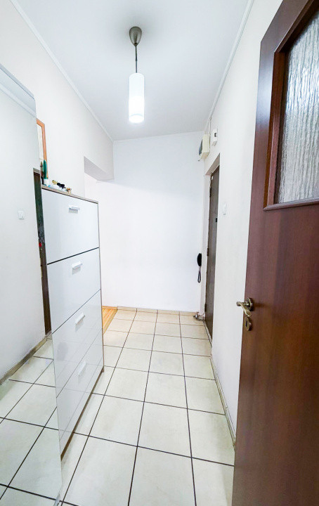 Apartament 3 camere-Bd. Corneliu Coposu-centrală proprie-parcare