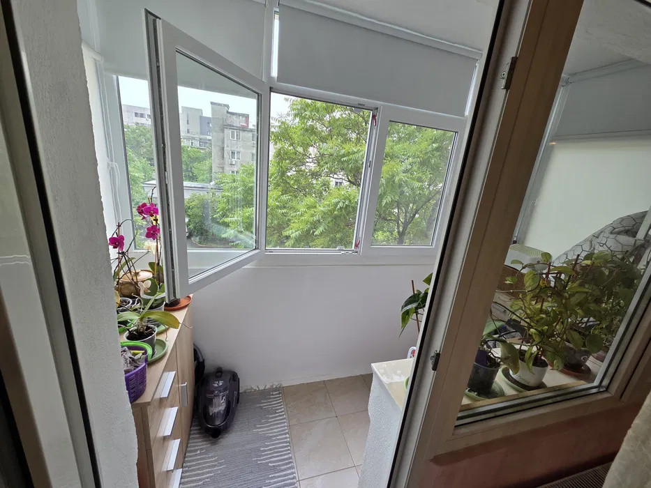 Apartament - 2 camere - semidecomandat - Mall Vitan 