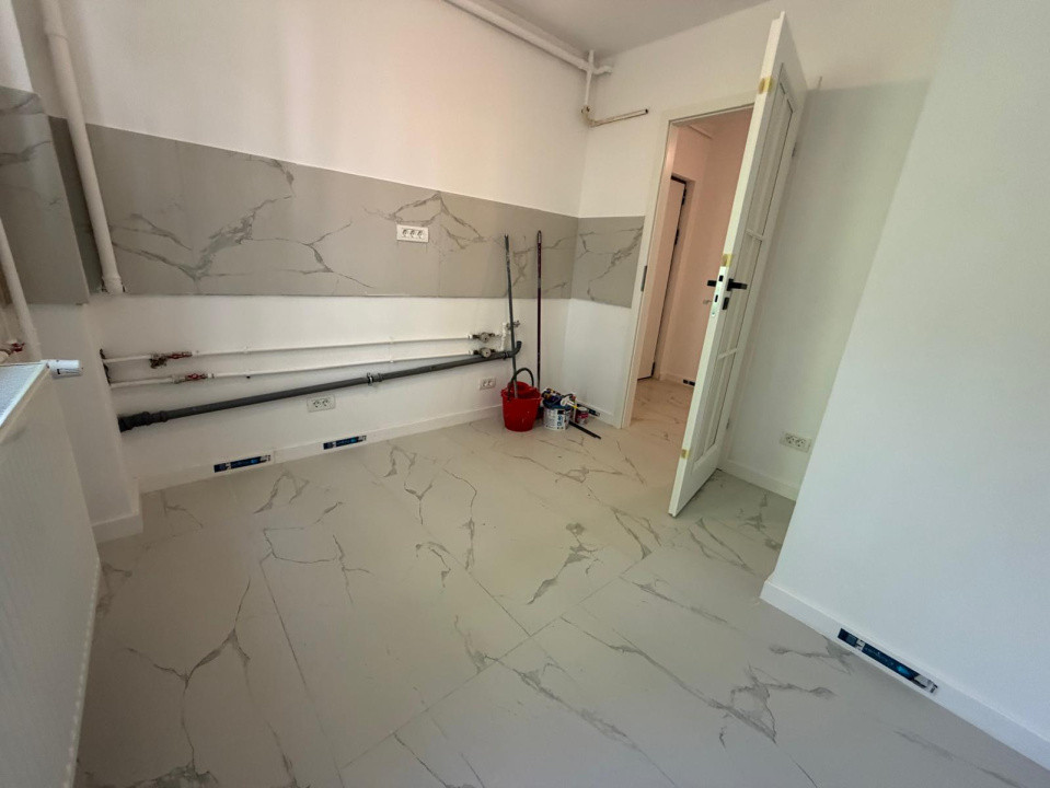 Apartament 3 camere - zona Titan