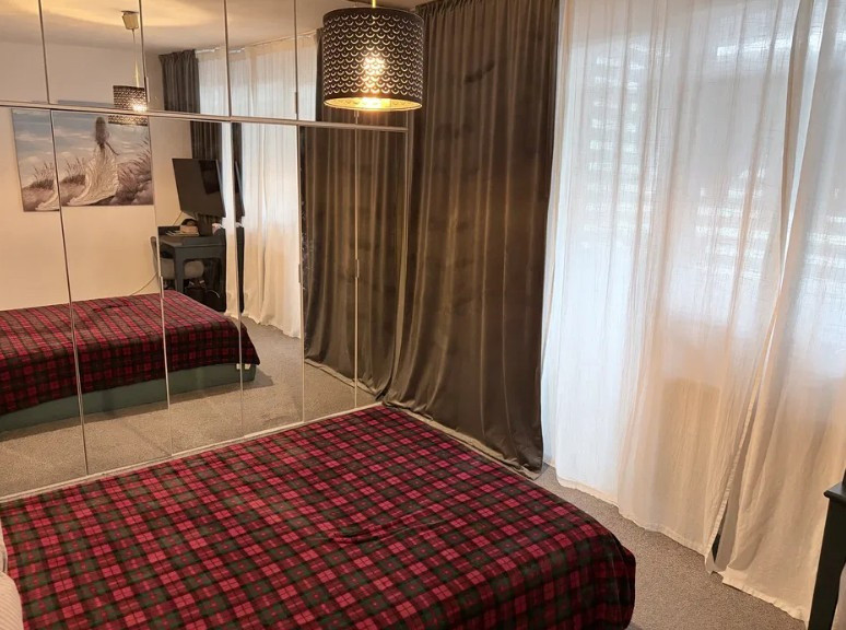 Apartament 3 camere-semidecomandat-zona 1 Mai / Ion Mihalache
