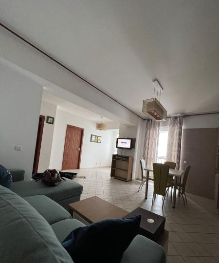 Apartament - 2 camere - Decomandat - Decebal 