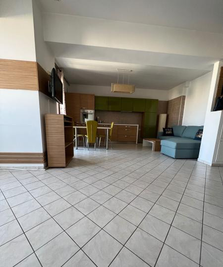 Apartament - 2 camere - Decomandat - Decebal 