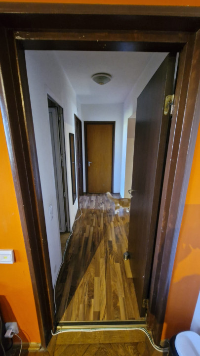 Apartament 3 camere - ETAJ 6 - zona ALEXANDRU OBREGIA