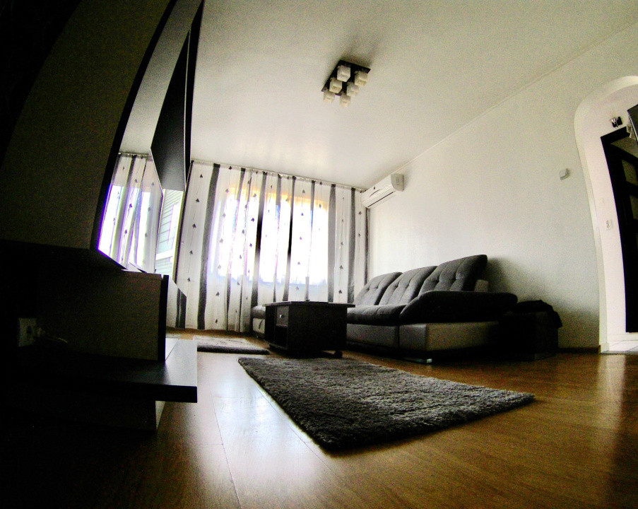 Apartament 4 Camere Sebastian -Rahova