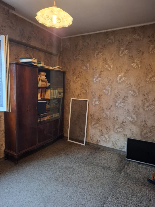 Apartament 3 camere-decomandat-zona Ion Mihalache / Clucerului