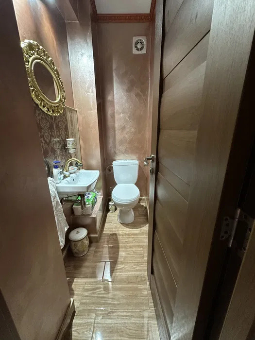 Apartament 4 camere-zona Drumul Taberei/ Parc Moghioros
