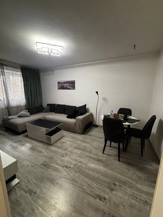 Apartament 3 camere  decomandat – Drumul Taberei