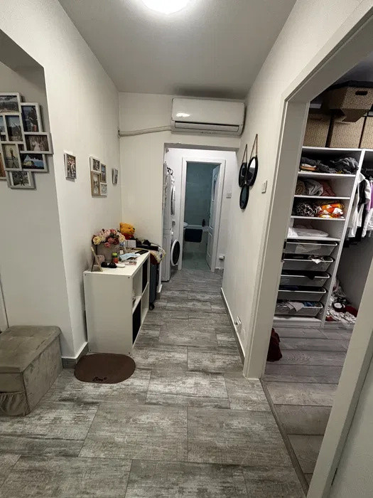Apartament 3 camere  decomandat – Drumul Taberei