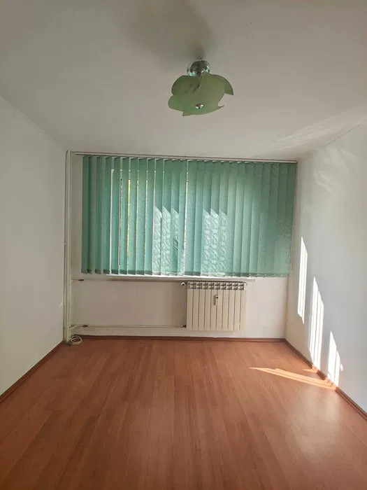 Apartament 3 camere - Drumul Taberei
