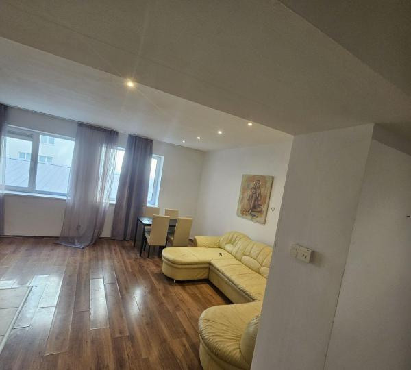 Apartament 2 camere  semidecomandat – Vitan Barzesti