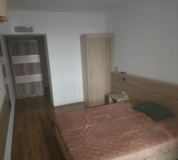 Apartament 2 camere  semidecomandat – Vitan Barzesti