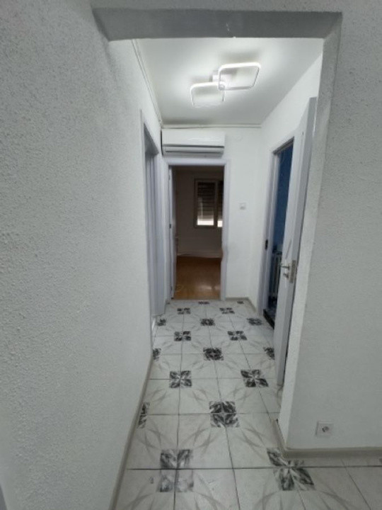 Apartament 3 camere  decomandat – Drumul Taberei