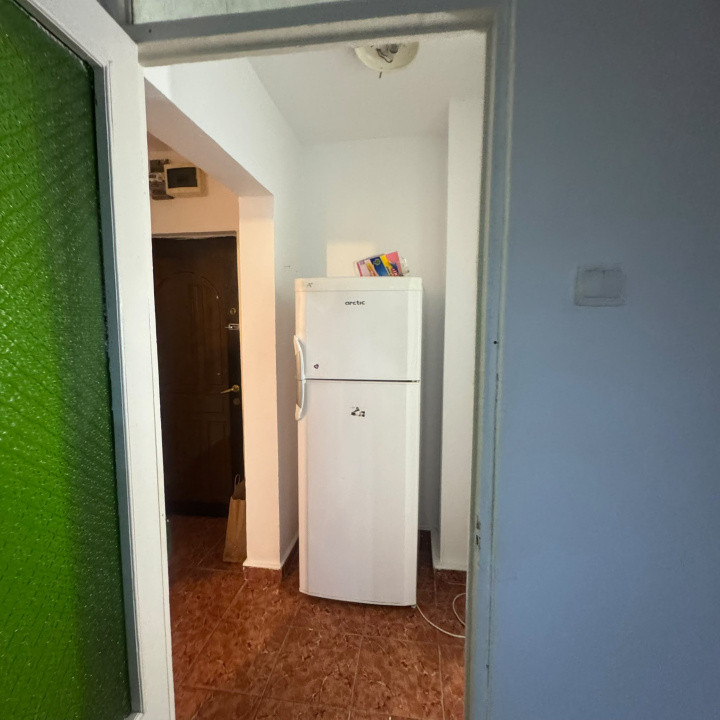 Garsoniera decomandata – zona Rahova