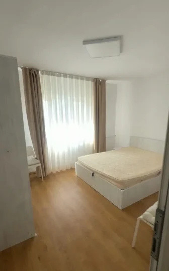 Apartament - 2 camere - decomandat - Brancoveanu 