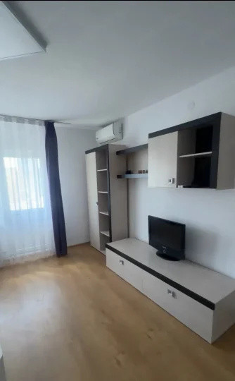 Apartament - 2 camere - decomandat - Brancoveanu 