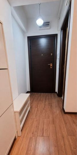 Apartament - 2 camere - semidecomandat - Zona C tin Brancoveanu 