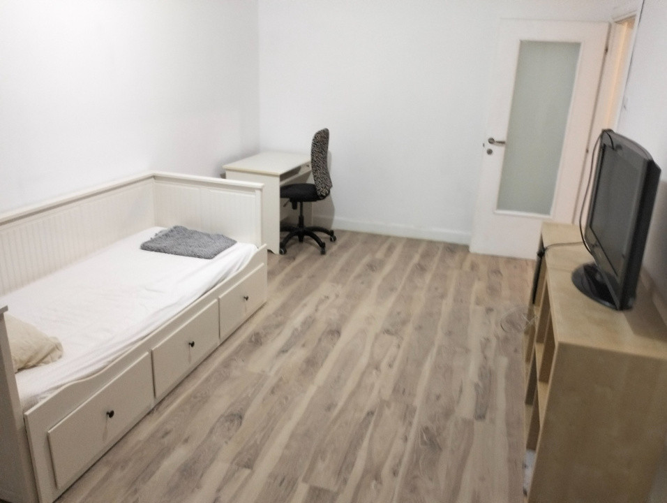 Apartament 3 camere  decomandat – Rahova