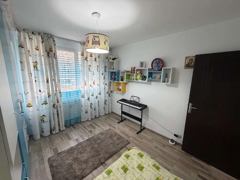 Apartament 4 camere  decomandat – Rahova - Teius