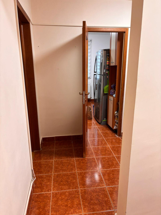 Apartament - 4 camere - decomandat - Berceni - Stoian Militaru 
