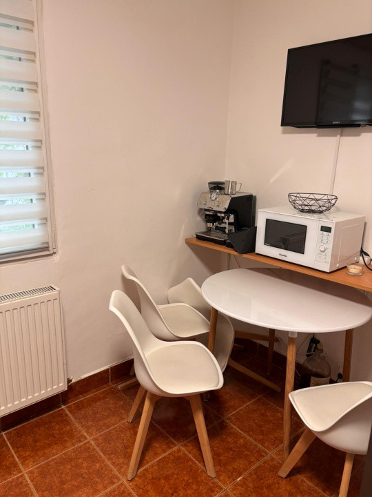 Apartament - 4 camere - decomandat - Berceni - Stoian Militaru 