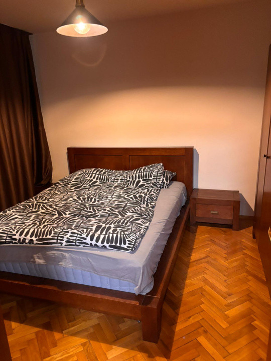 Apartament - 4 camere - decomandat - Berceni - Stoian Militaru 