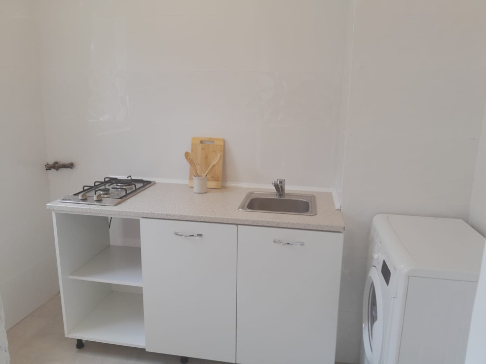 Garsoniera renovata - Rahova