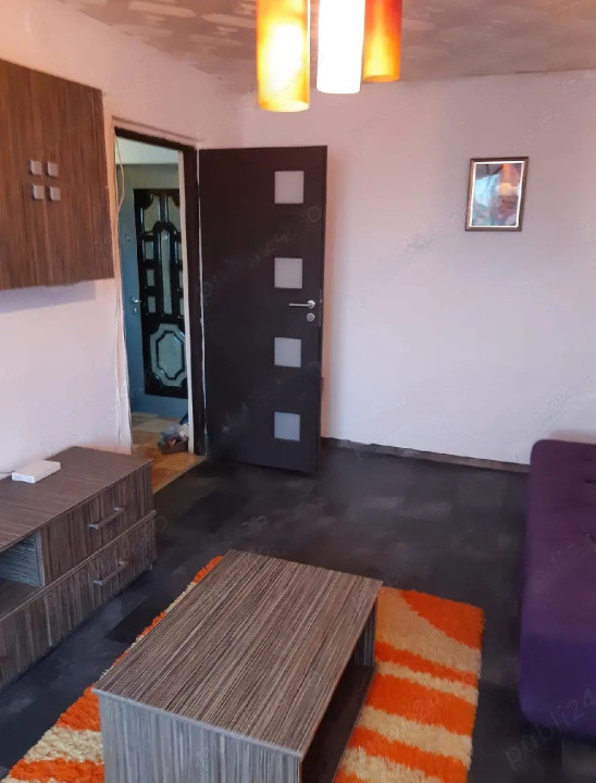 Apartament 2 camere-decomandat-zona Rahova