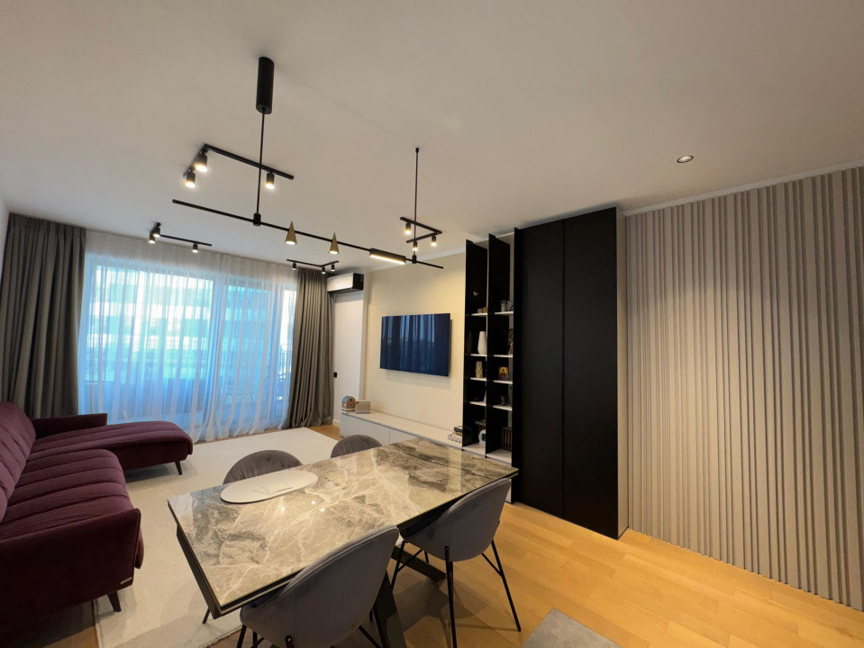 Apartament 4 camere-decomandat+boxa+parcare-mobilat-zona Timpuri Noi