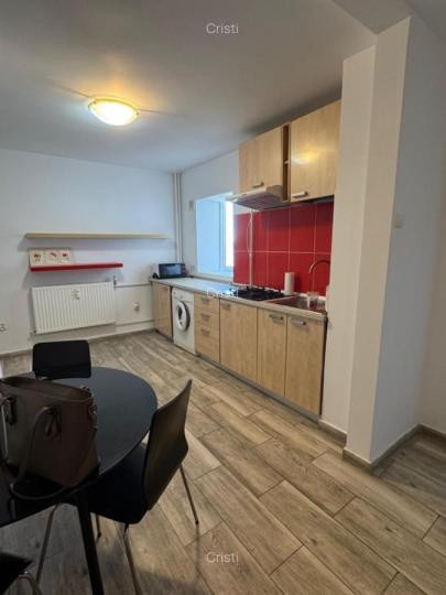 Apartament - 2 camere - semidecomandat - Iancului 